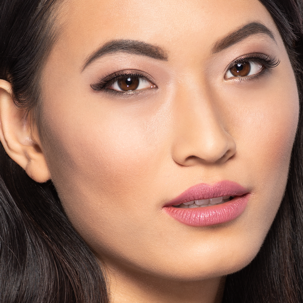 MADE TO STAY FOUNDATION WATER-RESISTANT FOUNDATION