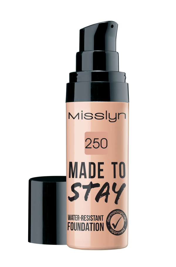 MADE TO STAY FOUNDATION WATER-RESISTANT FOUNDATION